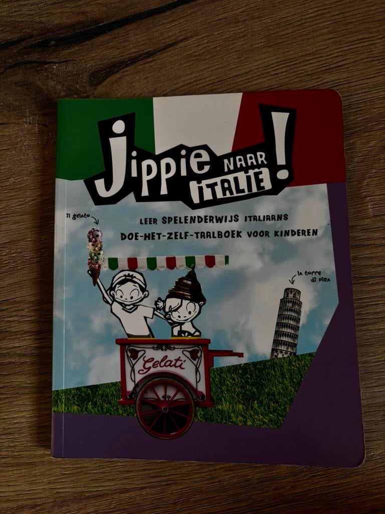 Jippie naar Italië!, Ophalen of Verzenden, Zo goed als nieuw, Fictie