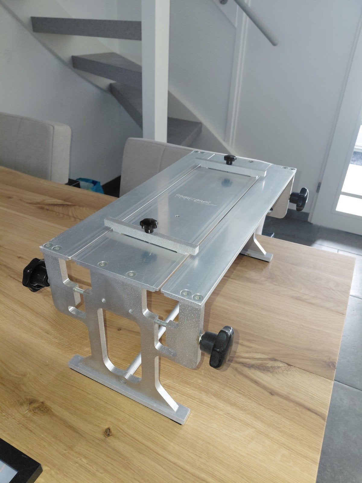 Oomssport slijptafel met Viking slijpsteen en korrels, Sport en Fitness, Schaatsen, Ophalen, Zo goed als nieuw, Overige typen