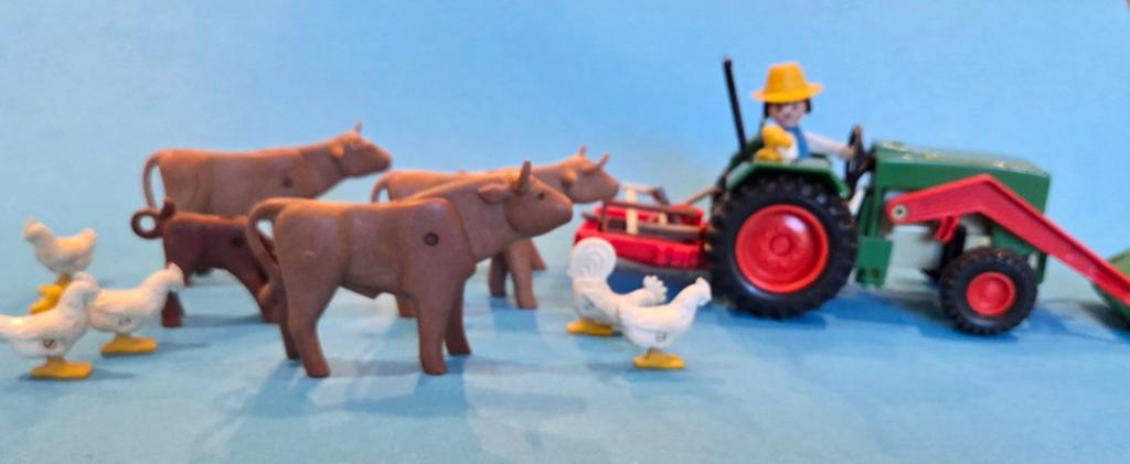 Playmobil tractor met koeien en kippen, Kinderen en Baby's, Speelgoed | Playmobil, Ophalen of Verzenden