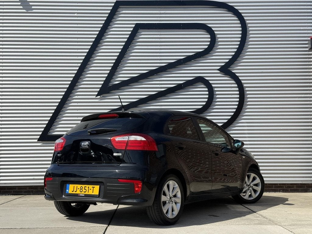 Kia Rio 1.2 CVVT DynamicLine 1e Eigenaar|Navi|Camera|Airco|C, Auto's, 1027 kg, Euro 6, 4 cilinders, Zwart