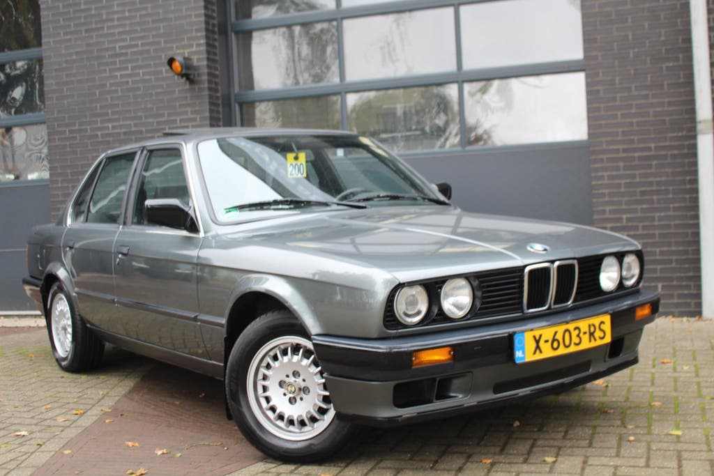 BMW 3 Serie 320i 6 Cilinder ORIGINELE STAAT! UNIEKE AUTO! NE, foto 4