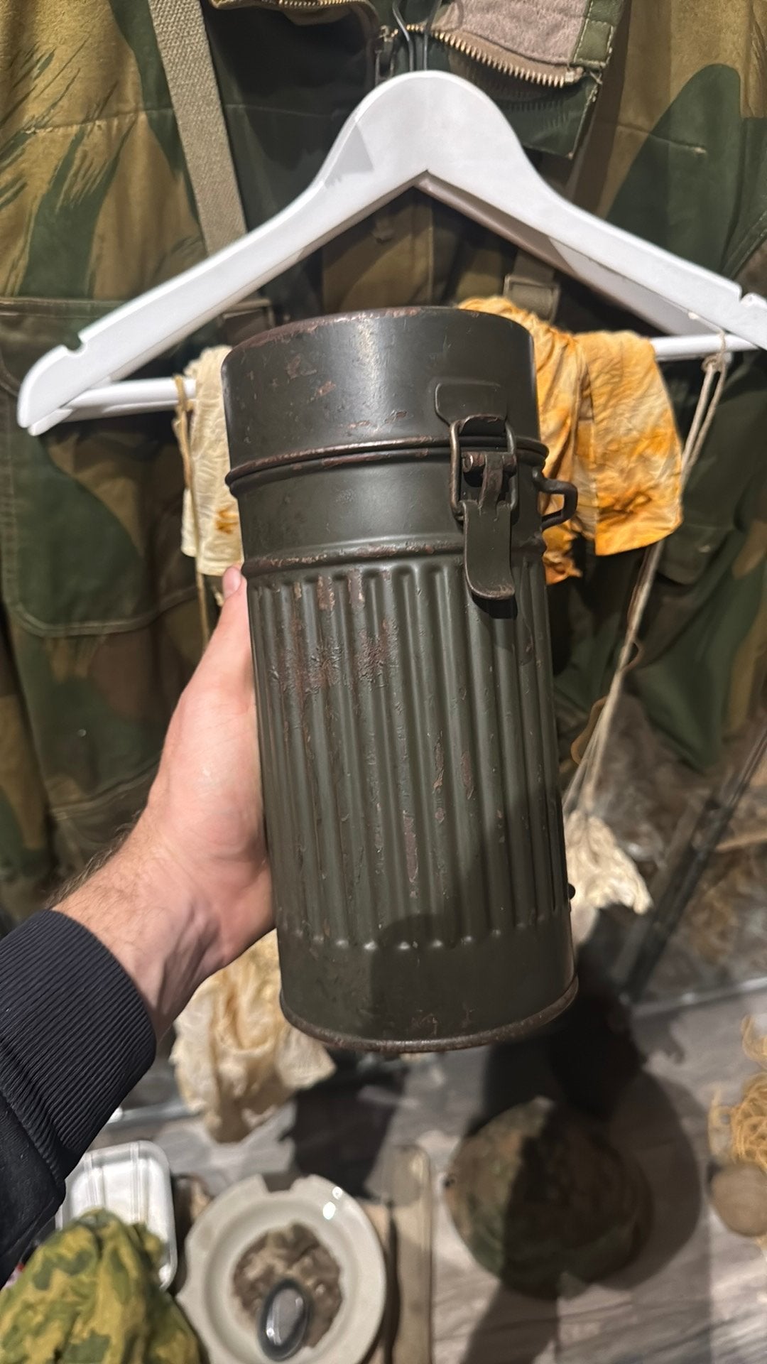Duits gasmaskerblik 1934, Verzamelen, Ophalen of Verzenden