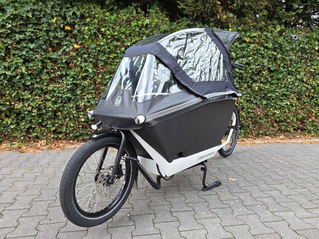 Urban Arrow 1977 km bakfiets bouwjaar 2023, Ophalen, Gebruikt, 3 kinderen, Huif