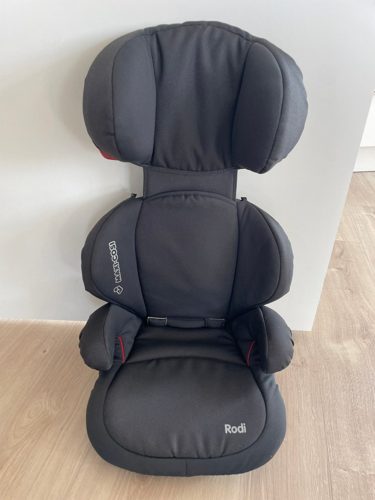 Maxi Cosi Rodi Autostoel / Stoelverhoger - Zwart, 15 t/m 36 kg, Afneembare rugleuning, Ophalen of Verzenden, Maxi-Cosi