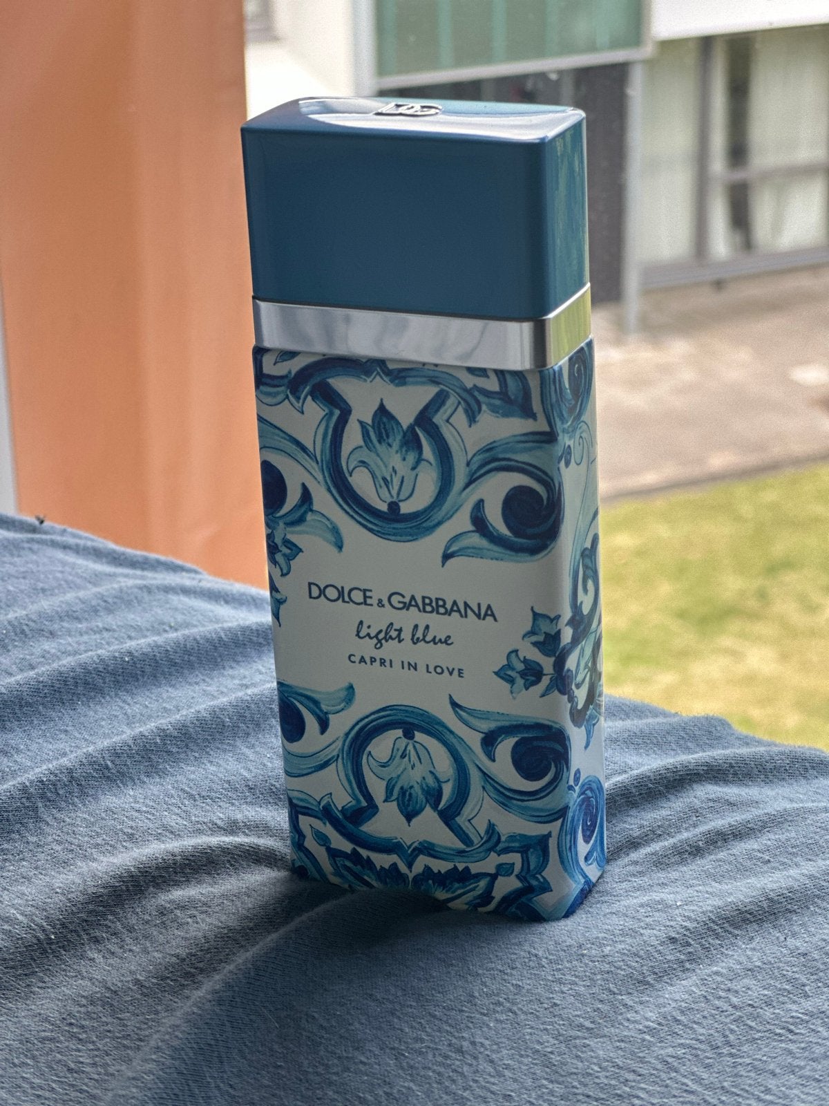 Dolce & Gabbana Light Blue Capri in Love Parfum 100ml, Ophalen of Verzenden, Zo goed als nieuw