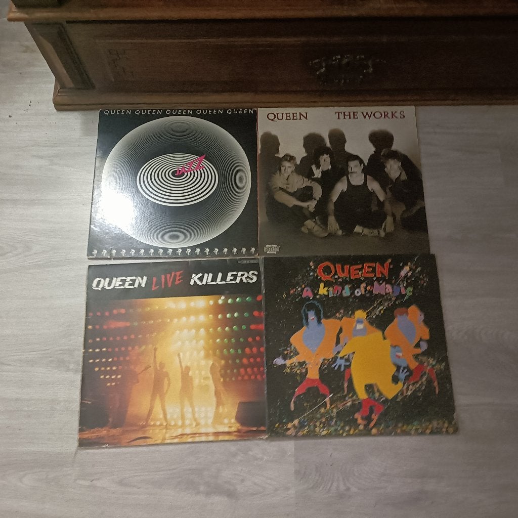 4lp's en 9 singles van queen, Beschermende buitenhoes, Ophalen of Verzenden, Gebruikt, Pop