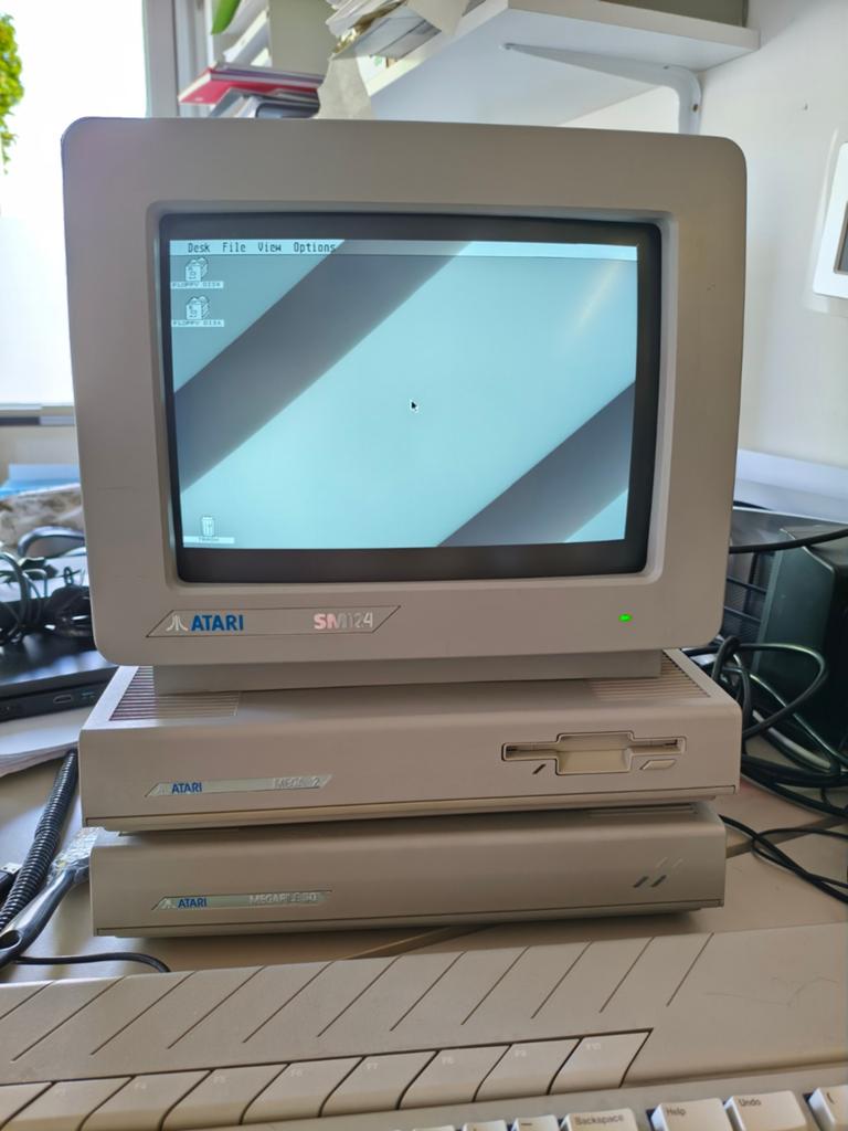 Atari mega st  megafile en acsi2stm, Computers en Software, Vintage Computers, Ophalen