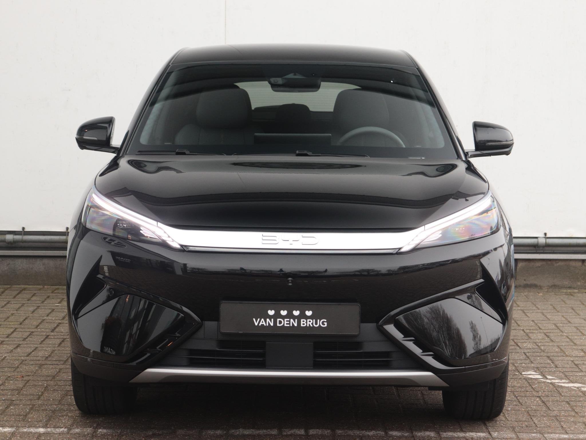 BYD ATTO 3 EVO Design 75 kWh | Nieuw model | 1500kg trekgewi, Auto's, BYD, Automaat, 1780 kg, Achterwielaandrijving, Zwart