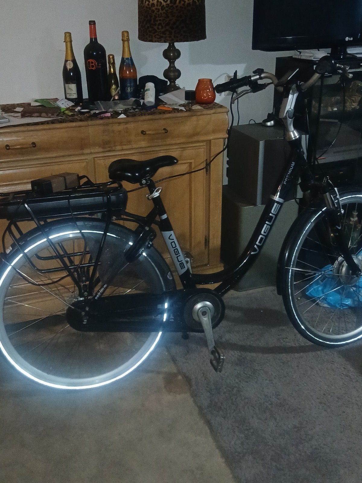 Vogue elektrische fiets - accu defect, Fietsen en Brommers, Ophalen of Verzenden, Gebruikt, Overige merken