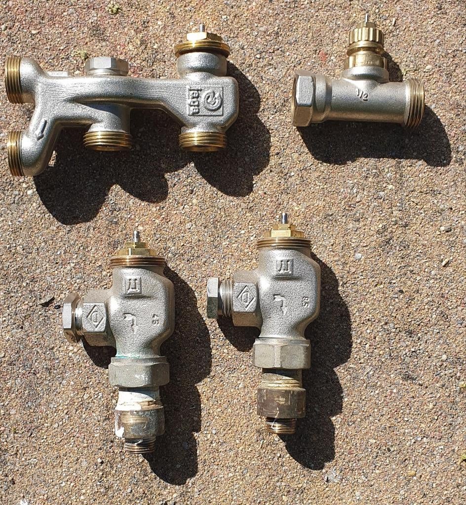 Thermostaatkranen voor CV radiator, diversen., Gebruikt, Minder dan 30 cm, Overige typen, Minder dan 60 cm