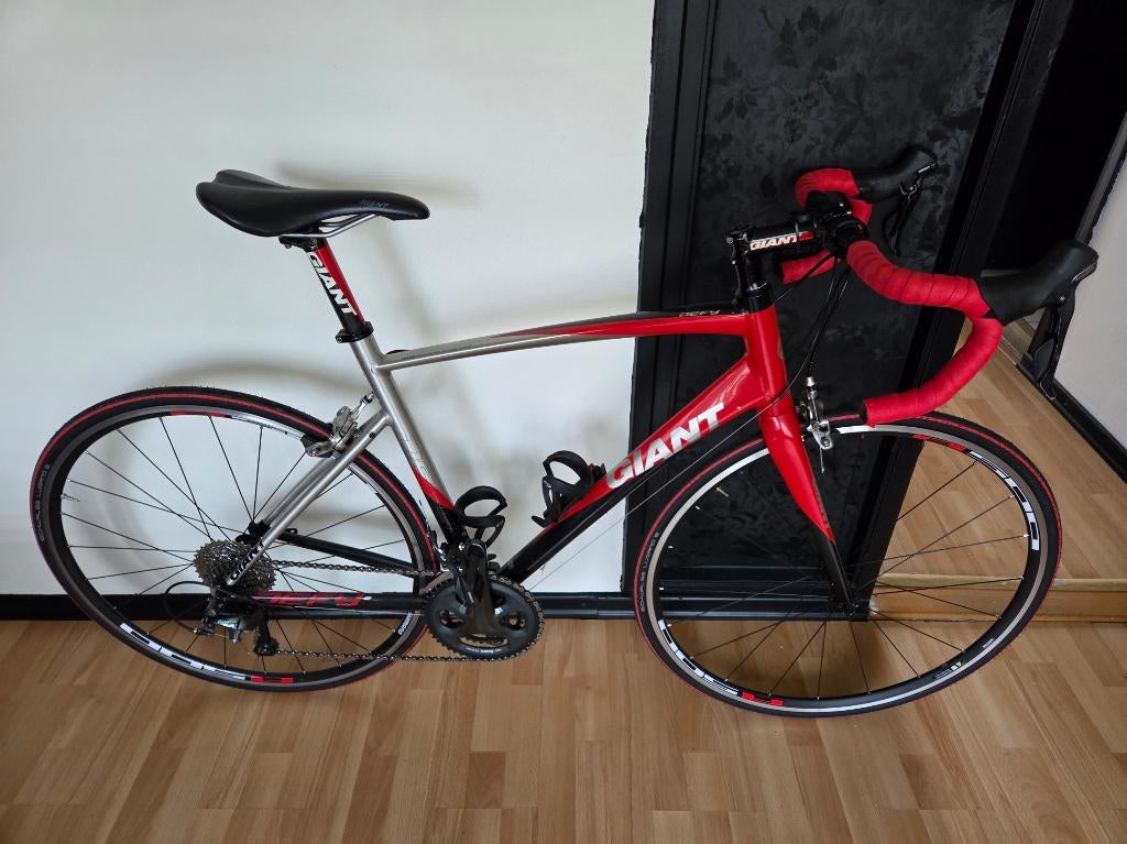 giant defy, Fietsen en Brommers, Fietsen | Racefietsen, Ophalen, 28 inch, Gebruikt, Heren