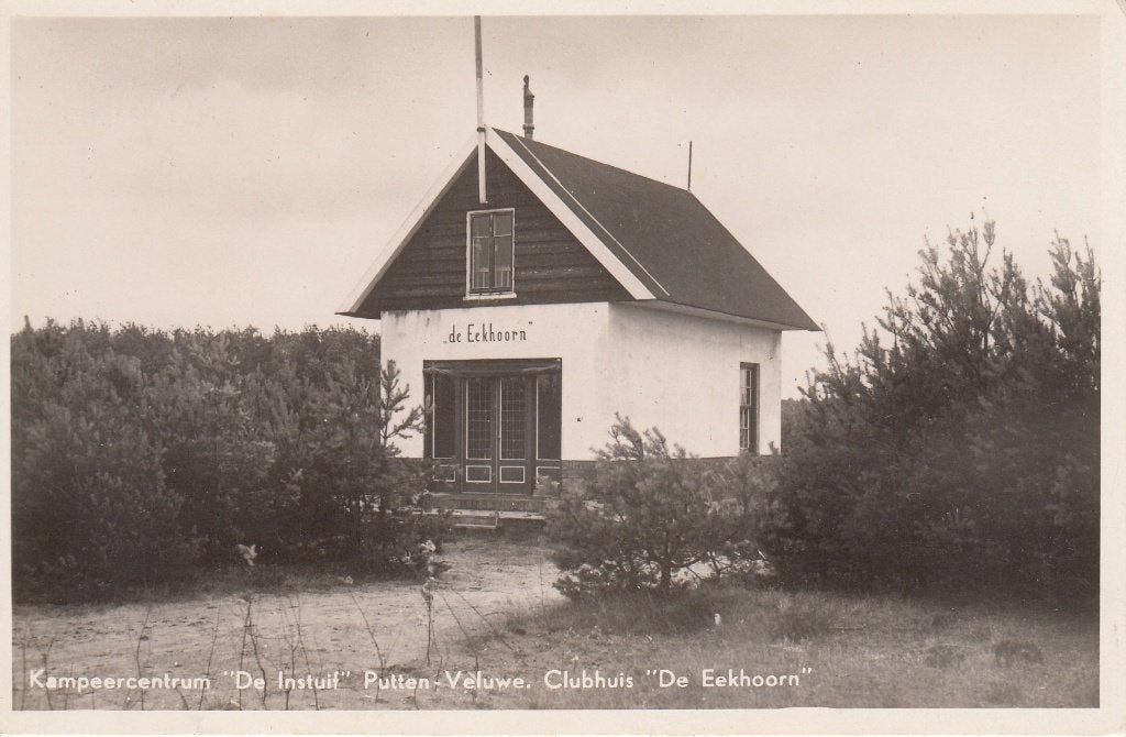 Putten  -  Kampeercentrum De Instuif / Clubhuis De Eekhoorn, Ophalen of Verzenden, 1920 tot 1940, Gelopen, Gelderland
