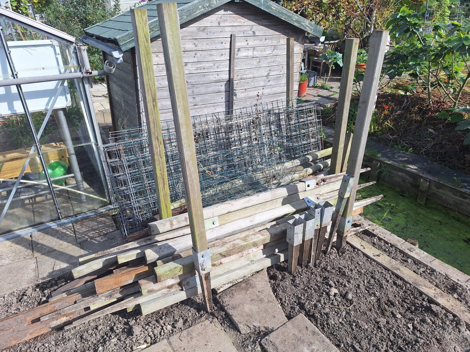 Diverse houten palen voor moestuin of bouw, Ophalen, Gebruikt, Palen