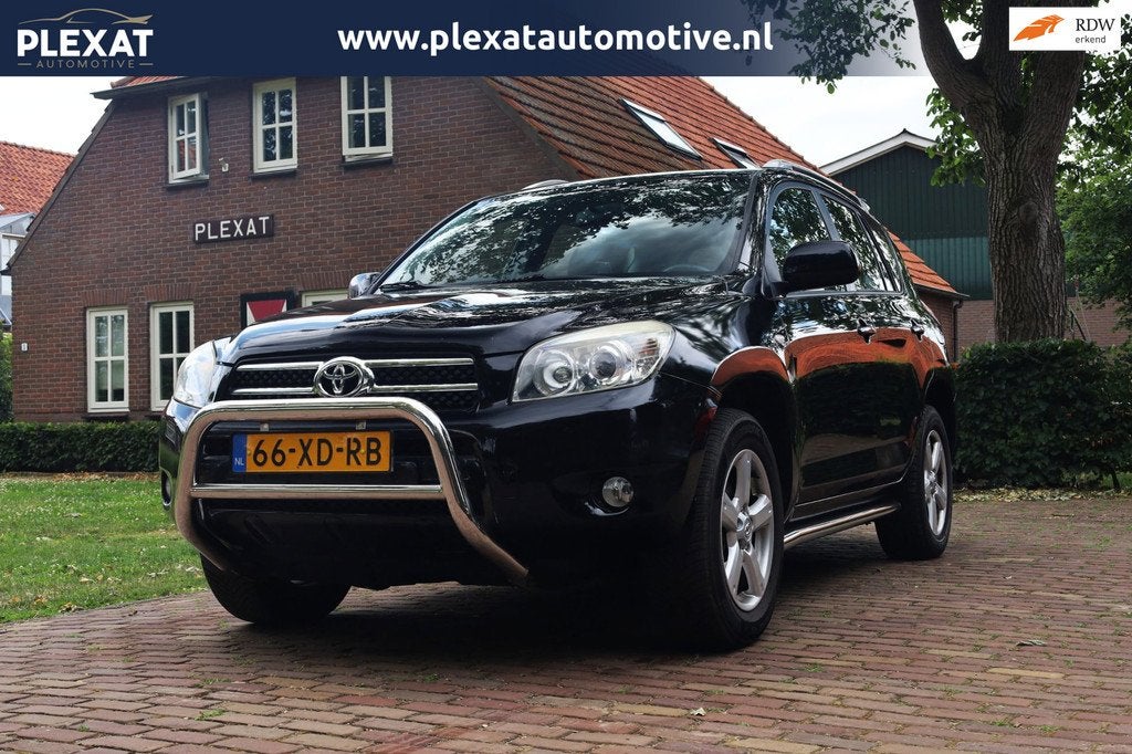 Toyota RAV4 2.0 VVTi Linea Sol Aut. | Bullbar | Cruise Contr, Auto's, Toyota, Automaat, 1998 cc, Stof, Gebruikt