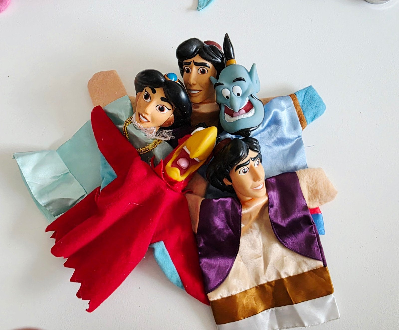 5 Vintage Disney Aladdin handpoppen., Ophalen, Overige figuren, Zo goed als nieuw, Beeldje of Figuurtje