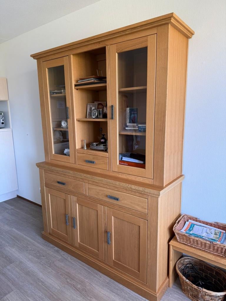 Dressoir kast, Ophalen, Gebruikt, Met deur(en), 150 tot 200 cm