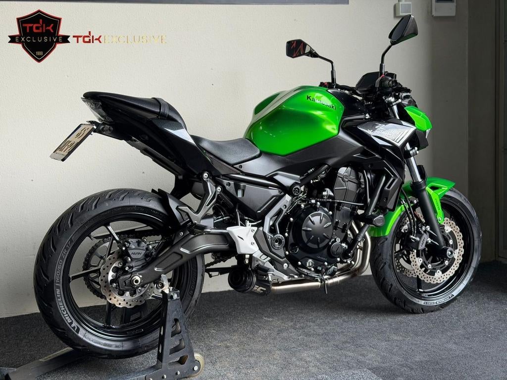 KAWASAKI Z650 ABS BOMVOL NIEUWSTAAT! Z 650 (Z 900 Z400 ER6N), Motoren, 2 cilinders, 649 cc, Bedrijf, Meer dan 35 kW