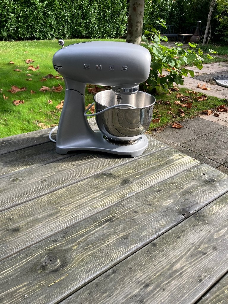 SMEG keukenmachine, Huis en Inrichting, Overige typen, Verzenden, Kunststof, Zilver