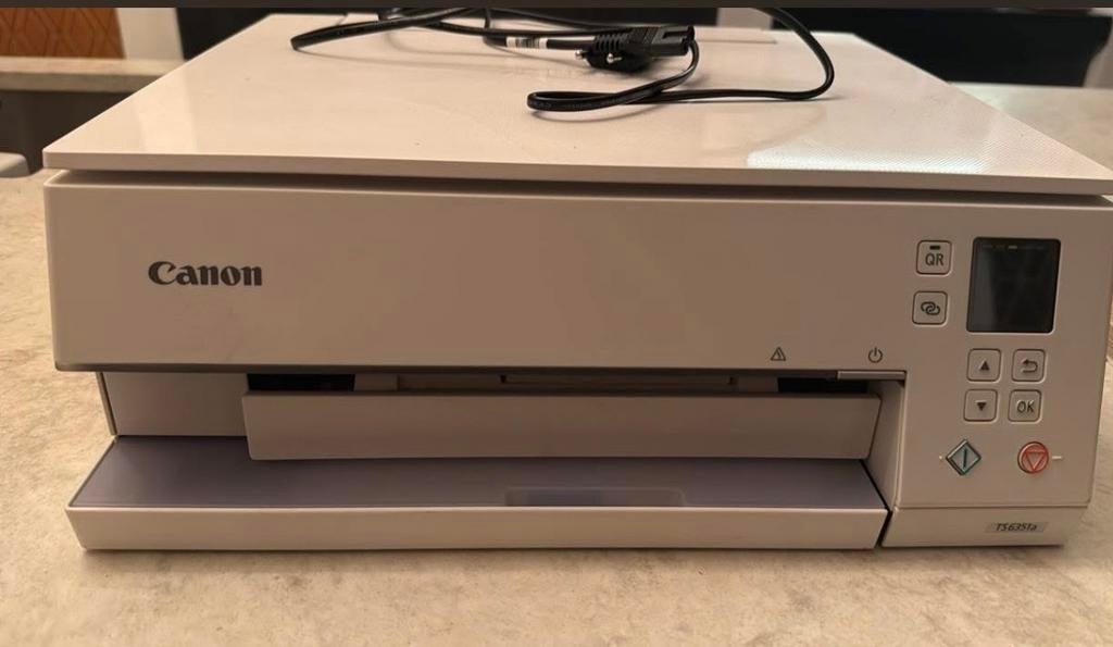 Canon Printer - Kleurprinten defect, zwart/wit en kopie werk, Computers en Software, Printers, Gebruikt, All-in-one, Inkjetprinter