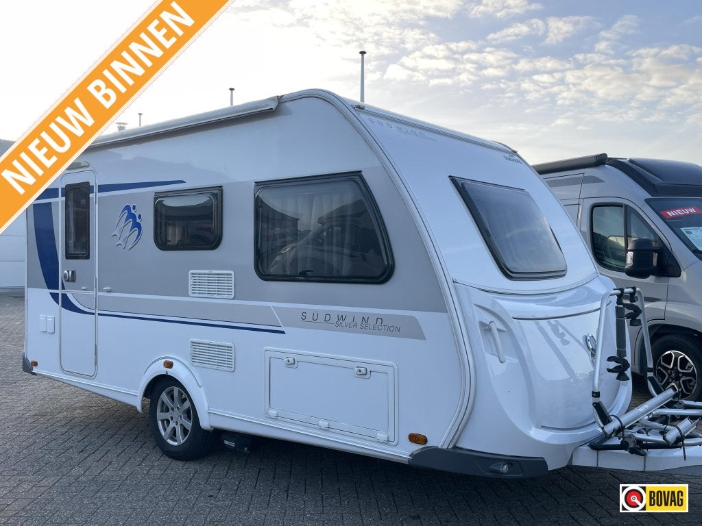 Knaus Sudwind 420 QD AIRCO/LUIFEL/MOVER/TENT, Caravans en Kamperen, Treinzit, Tot en met 3, 4 tot 5 meter, Knaus
