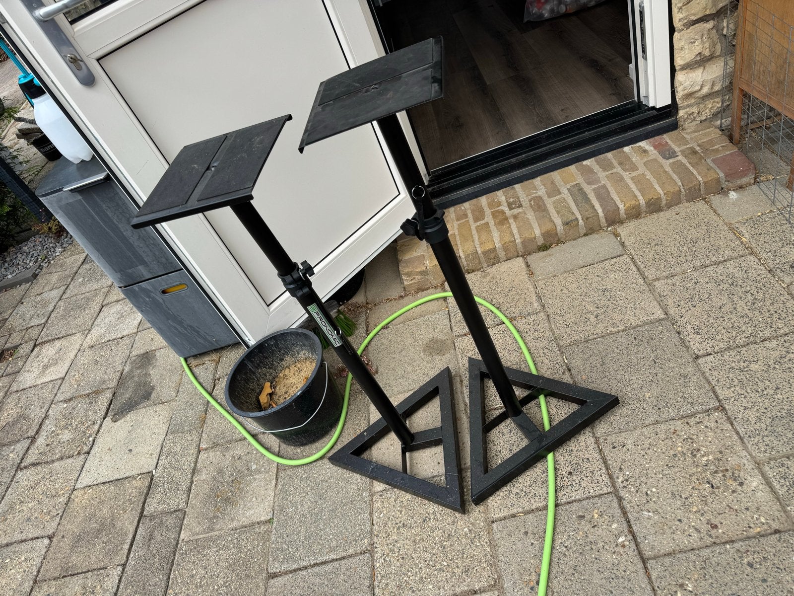 Pronomical speakerstandaards - Zo goed als nieuw, Ophalen, Zo goed als nieuw, Instrumentstandaard, Speaker