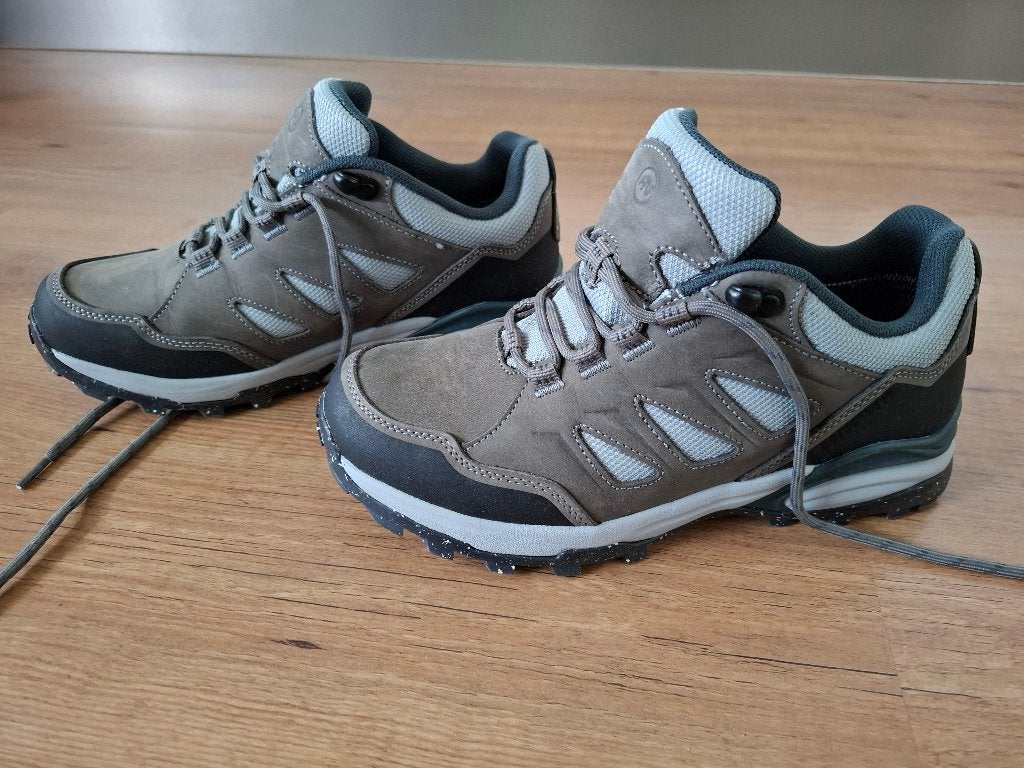 Wandelschoen van Human Nature maat 37  Dames, Ophalen, Blauw, Wandelschoenen, Zo goed als nieuw