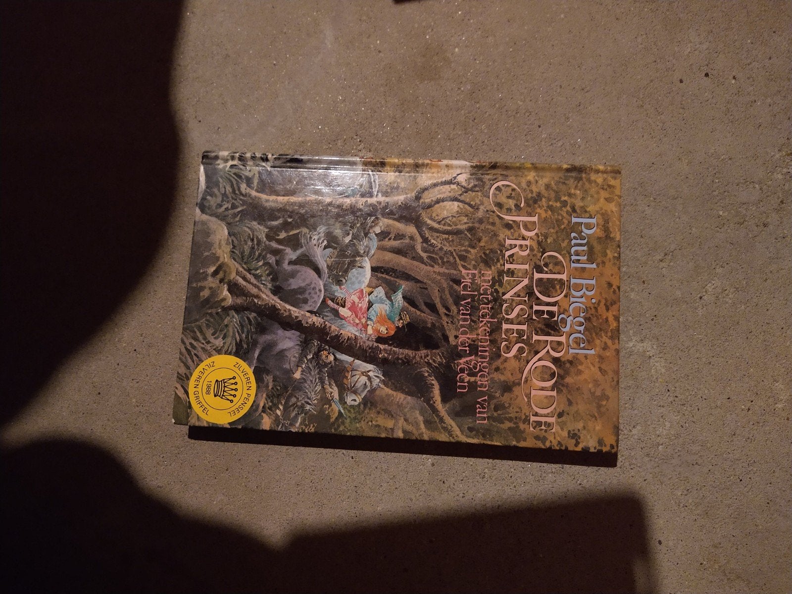 De Rode Prinses - Paul Biegel (Zilveren Griffel 1988), Boeken, Verzenden, Gelezen, Paul Biegel