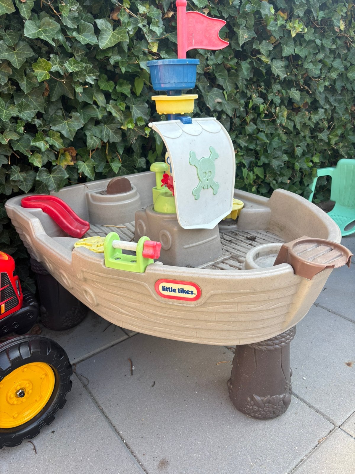 Little Tikes Zand/Watertafel Piratenboot, Ophalen, Gebruikt