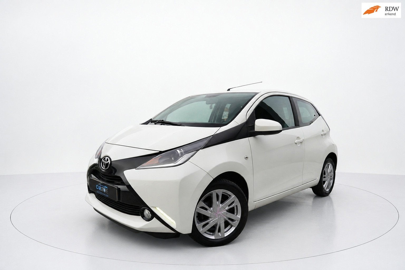 Toyota Aygo 1.0 VVT-i x-play AUTOMAAT AIRCO
