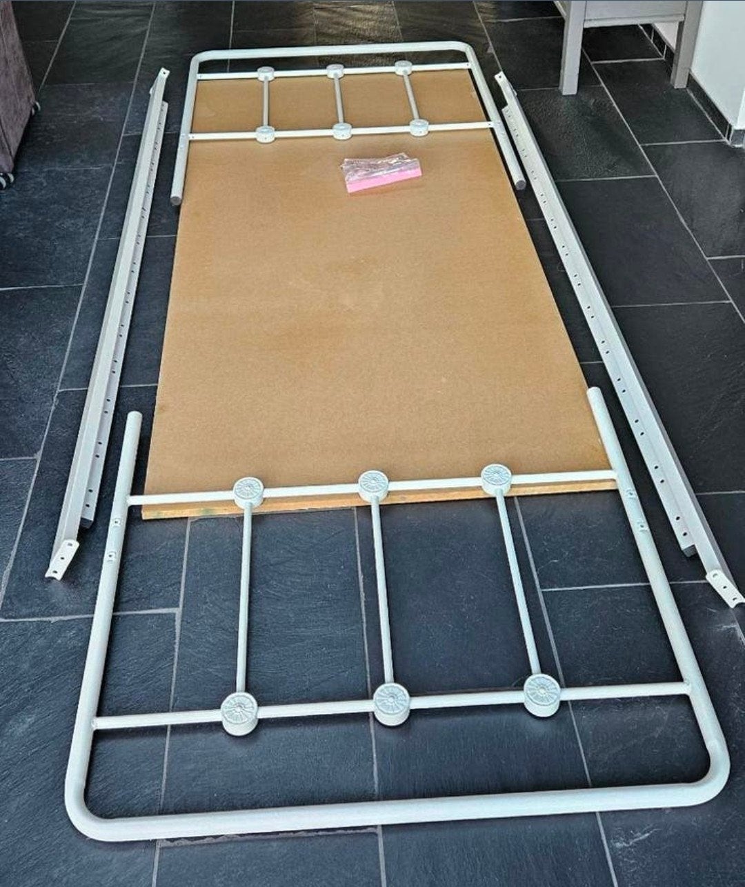 Ledikant wit metaal, Ophalen, 90 cm, Eenpersoons, Wit