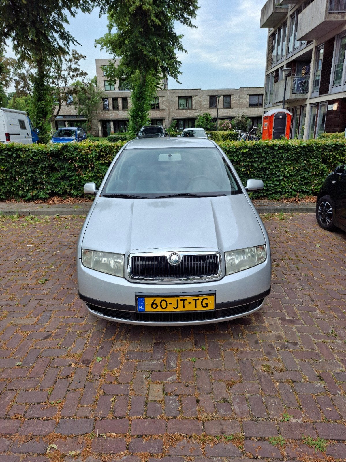 Skoda Fabia 1.4 55KW AUT 2002 Grijs, Auto's, 450 kg, 74 pk, 4 cilinders, 1070 kg
