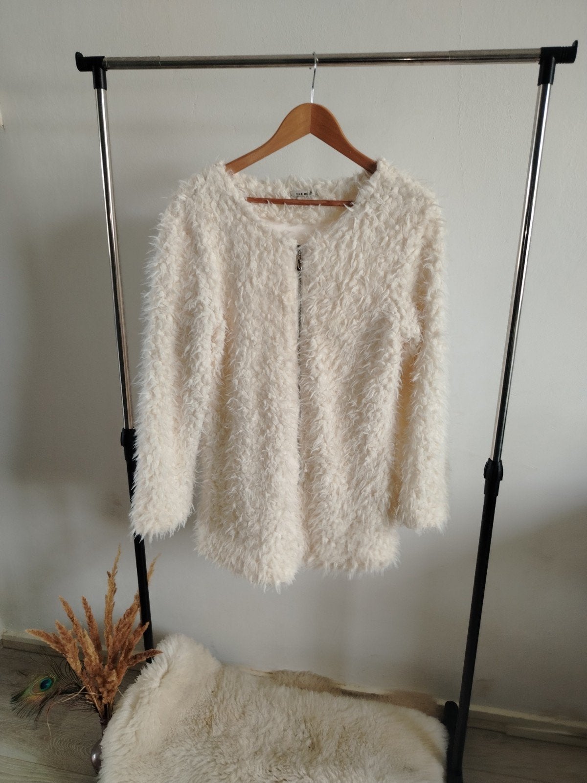 luxe wit faux fur nep bont jas M/L, Maat 38/40 (M), Wit, Fee Red, Ophalen of Verzenden