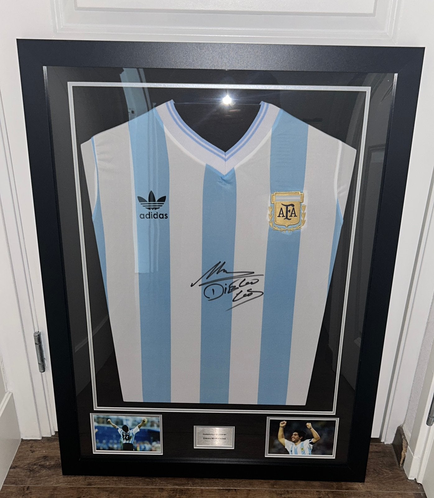 Gesigneerd Maradona Argentinie COA, Ophalen of Verzenden, Zo goed als nieuw, Buitenlandse clubs, Shirt