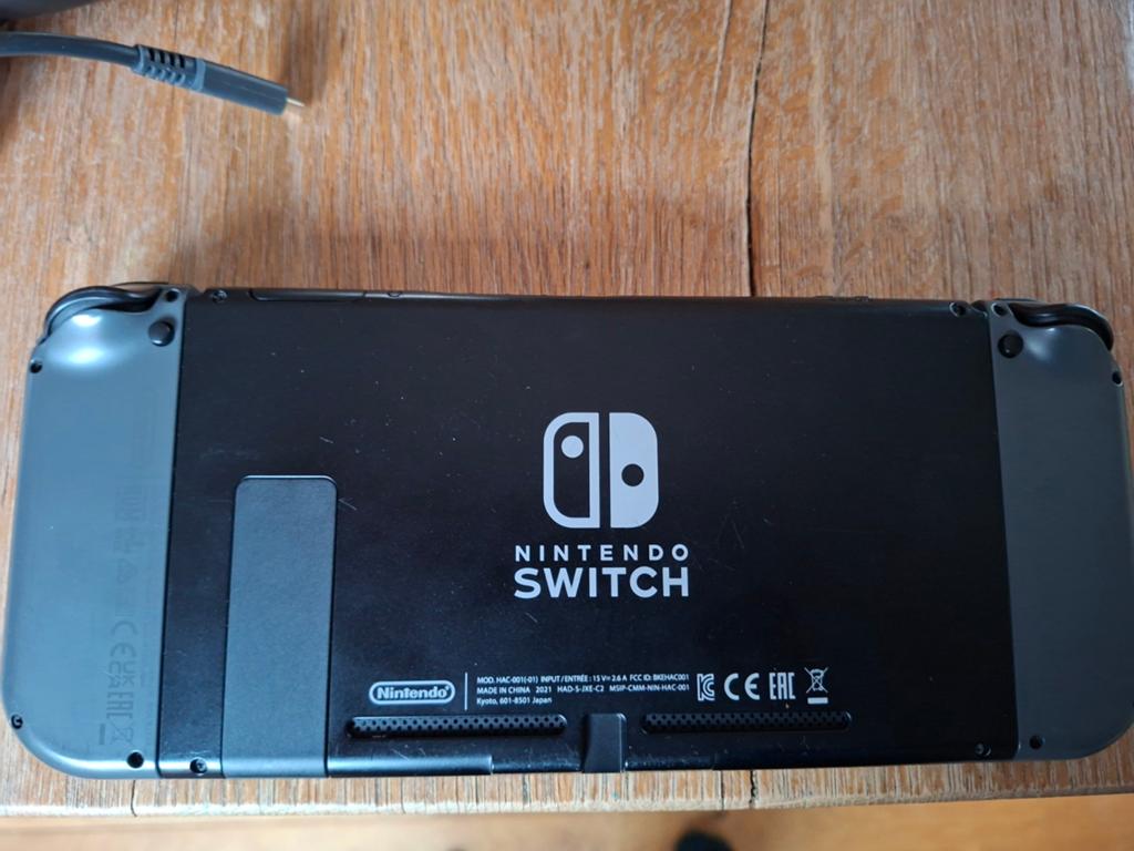 Nintendo Switch V2 2019, Spelcomputers en Games, Ophalen of Verzenden, Gebruikt, Met 2 controllers, Switch 2019 Upgrade
