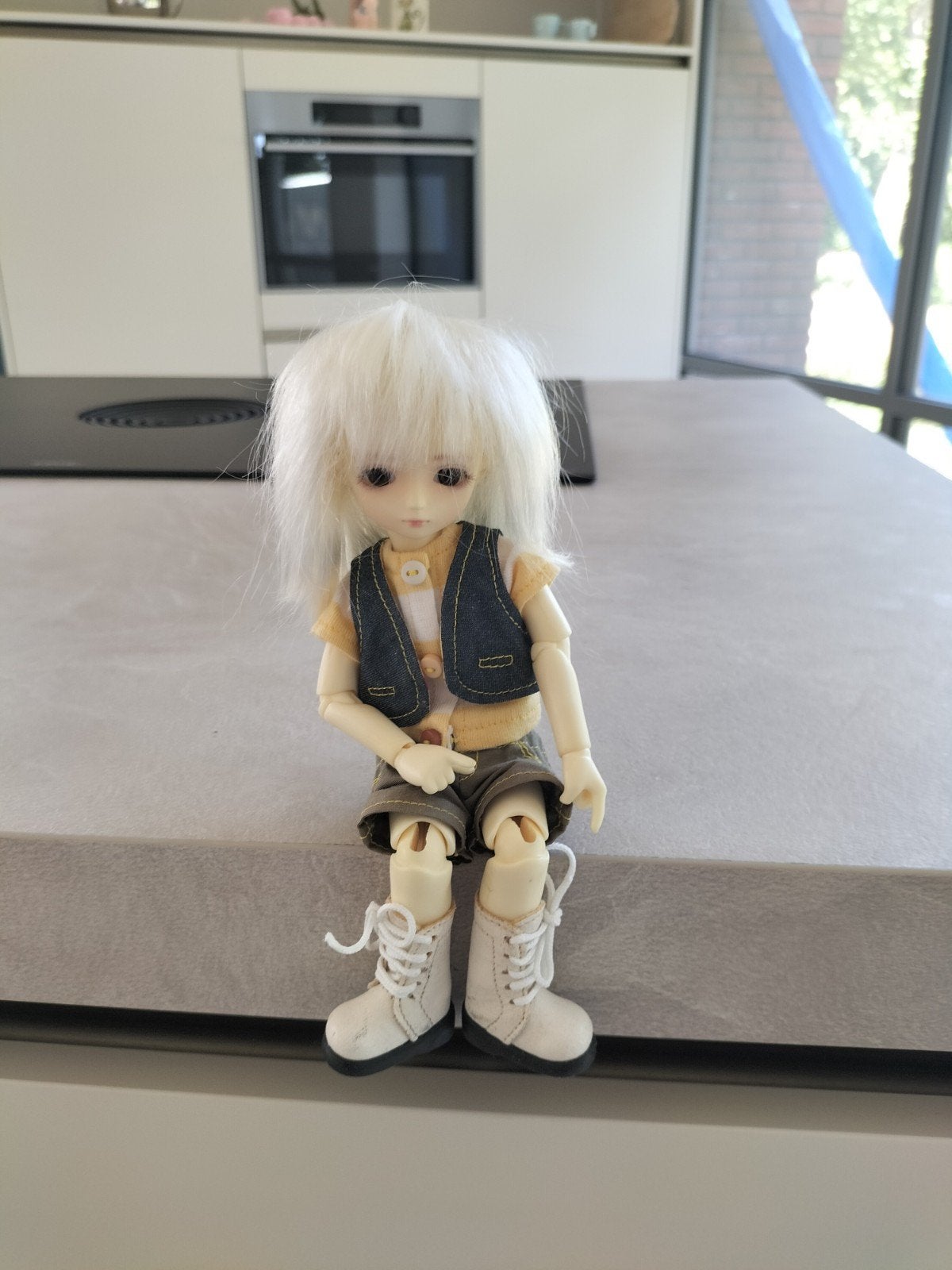 Schattige BJD pop met blonde pruik en kleding, Verzamelen, Ophalen of Verzenden, Zo goed als nieuw, Pop
