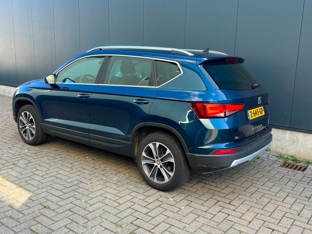 Seat ATECA 1.5 TSI Business elc.trekhaak elc.kofferklep, 4 cilinders, Blauw, Ateca, Leder