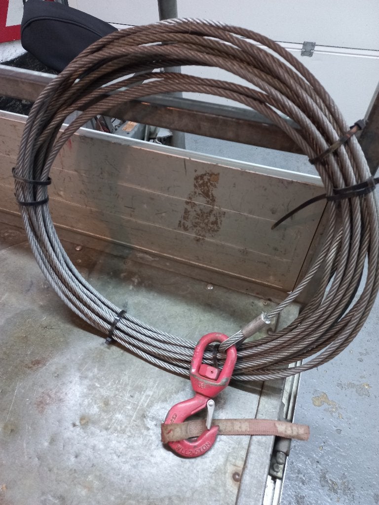lierkabel, Ophalen, Zo goed als nieuw, Handmatig