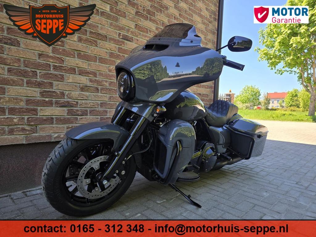 HARLEY-DAVIDSON STREET GLIDE SPECIAL FLHXS Rushmore, 2 cilinders, 1690 cc, HARLEY-DAVIDSON, Bedrijf