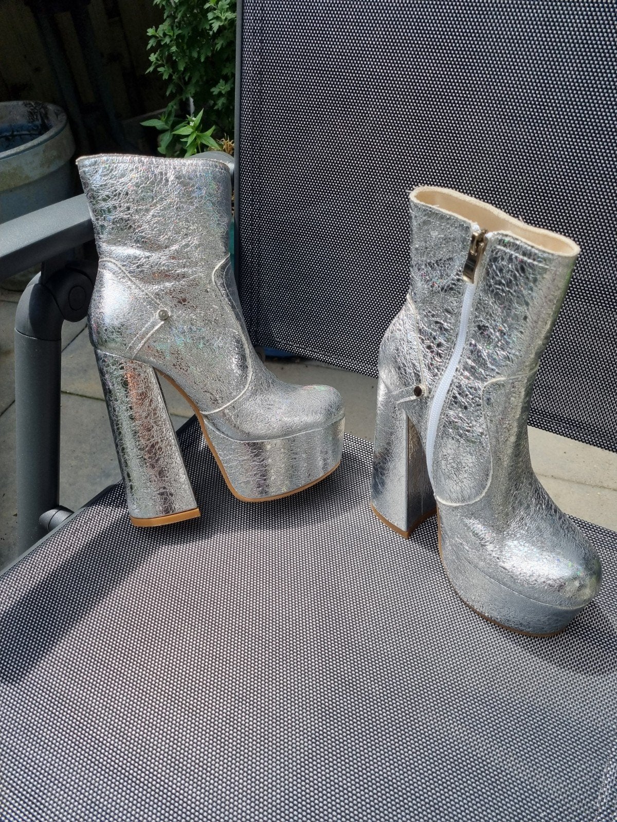 Laarzen, zilveren plateau laarzen, Ophalen of Verzenden, Nieuw, Overige kleuren, Hoge laarzen