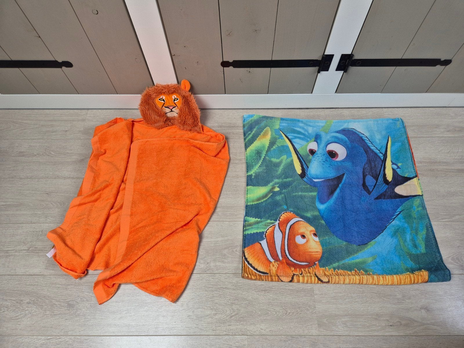 zwemponcho leeuw met handdoek, Jongen of Meisje, One size, Nieuw, Ophalen of Verzenden