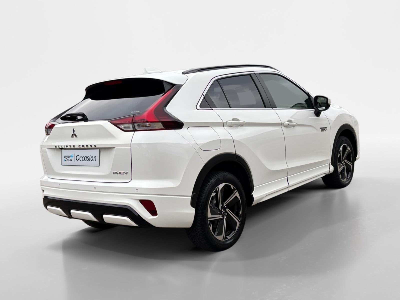 Mitsubishi Eclipse Cross 2.4 PHEV Executive | 360 CAMERA | S, Automaat, 14 kWh, 4 cilinders, Wit