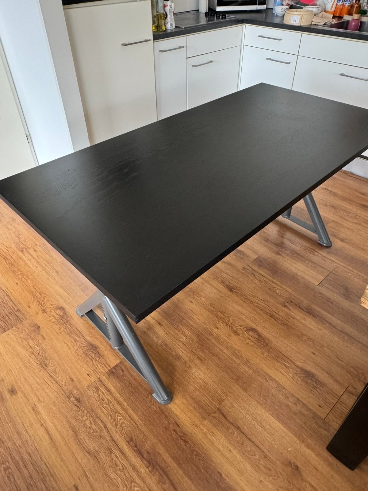 Ikea Idåsen Bureau zwart/grijs 160x80, Ophalen, Zwart, 160 cm, Hout