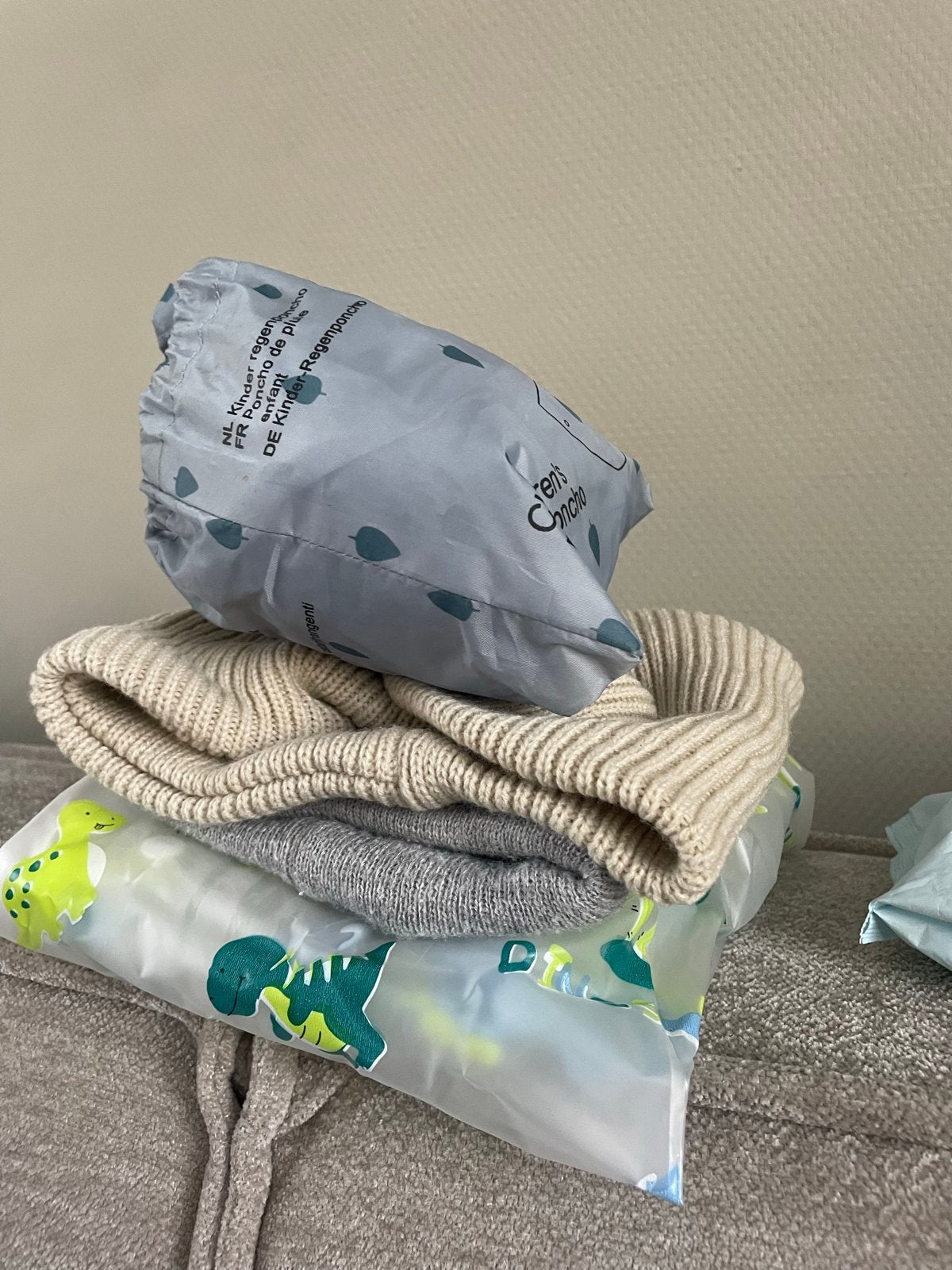 Gratis Winter- en regenkleding pakket., Ophalen, Gebruikt, Jongen