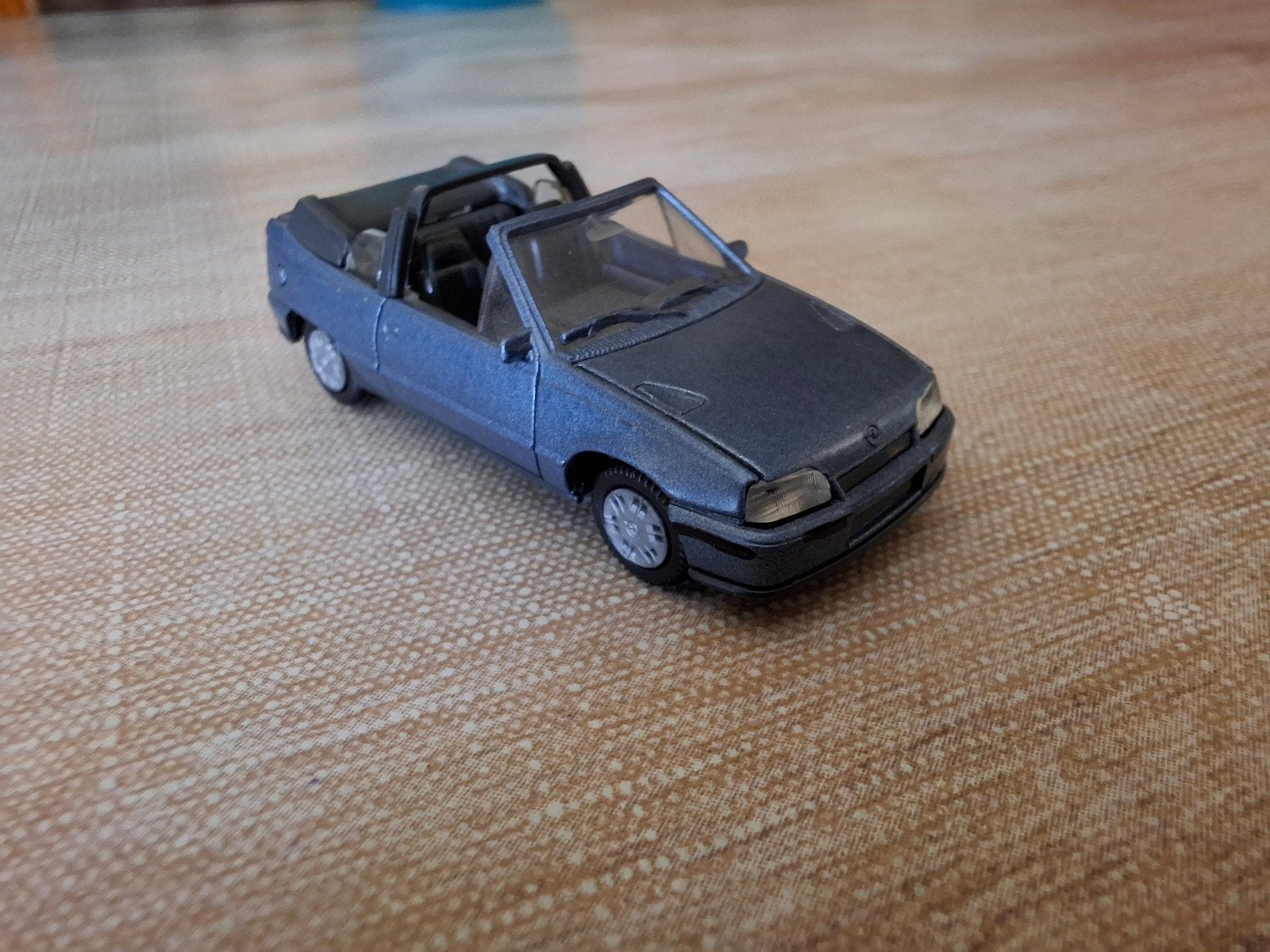 Opel Kadett GSI Cabriolet modelauto Herpa 1:87, Ophalen of Verzenden, Zo goed als nieuw, Auto, Overige merken