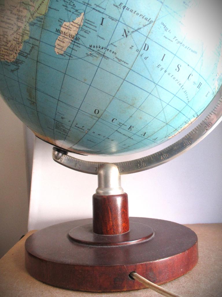 Wereldbol~Vintage Columbus Globe~jaren 50/60~lamp, Ophalen of Verzenden, Gebruikt, Vintage