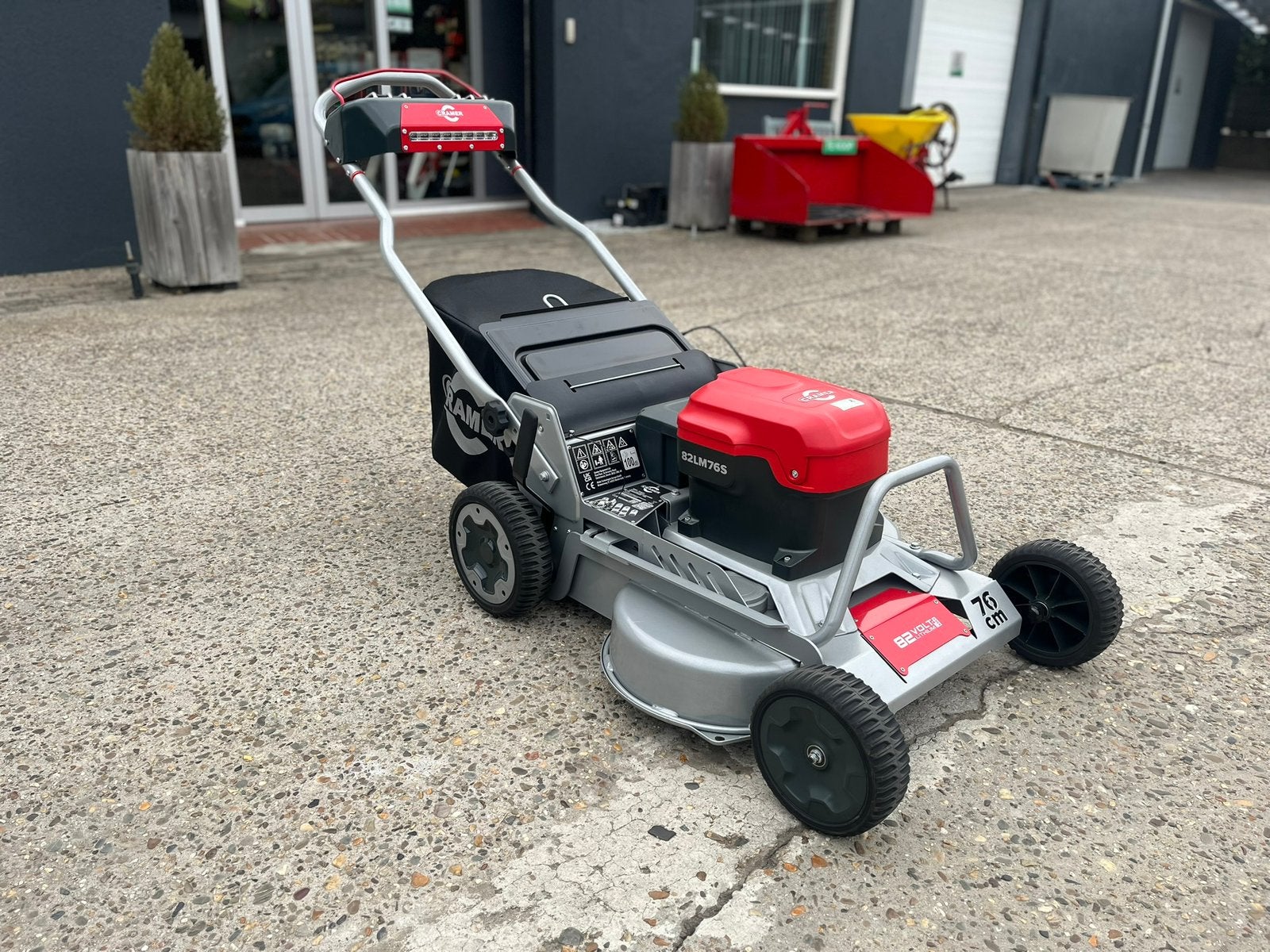 Cramer 82LM76S accu grasmaaier, Tuin en Terras, Ophalen, Cirkelmaaier, Accu-grasmaaier, Nieuw