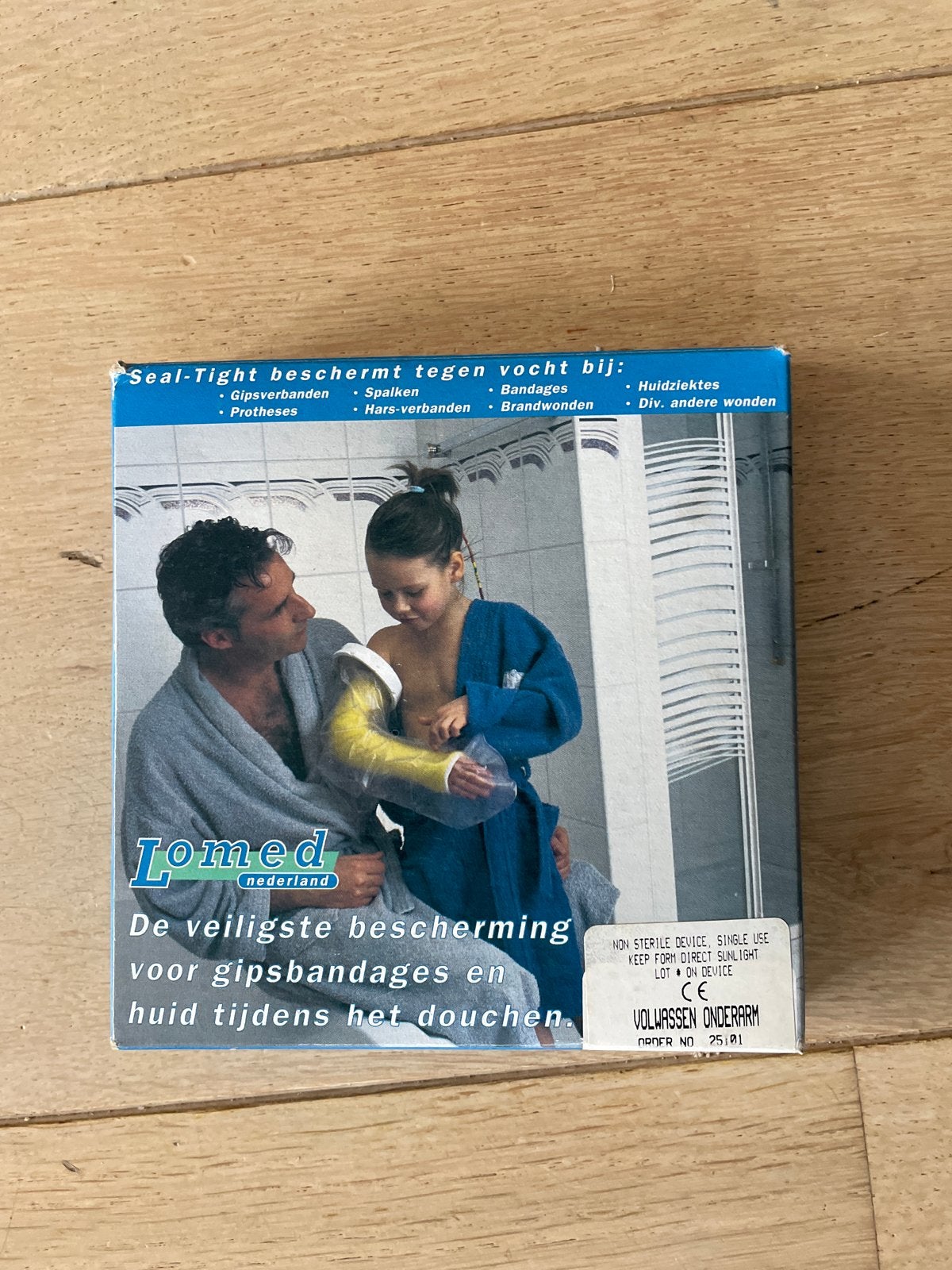 Beschermhoes onderarm voor bij het douchen, Ophalen