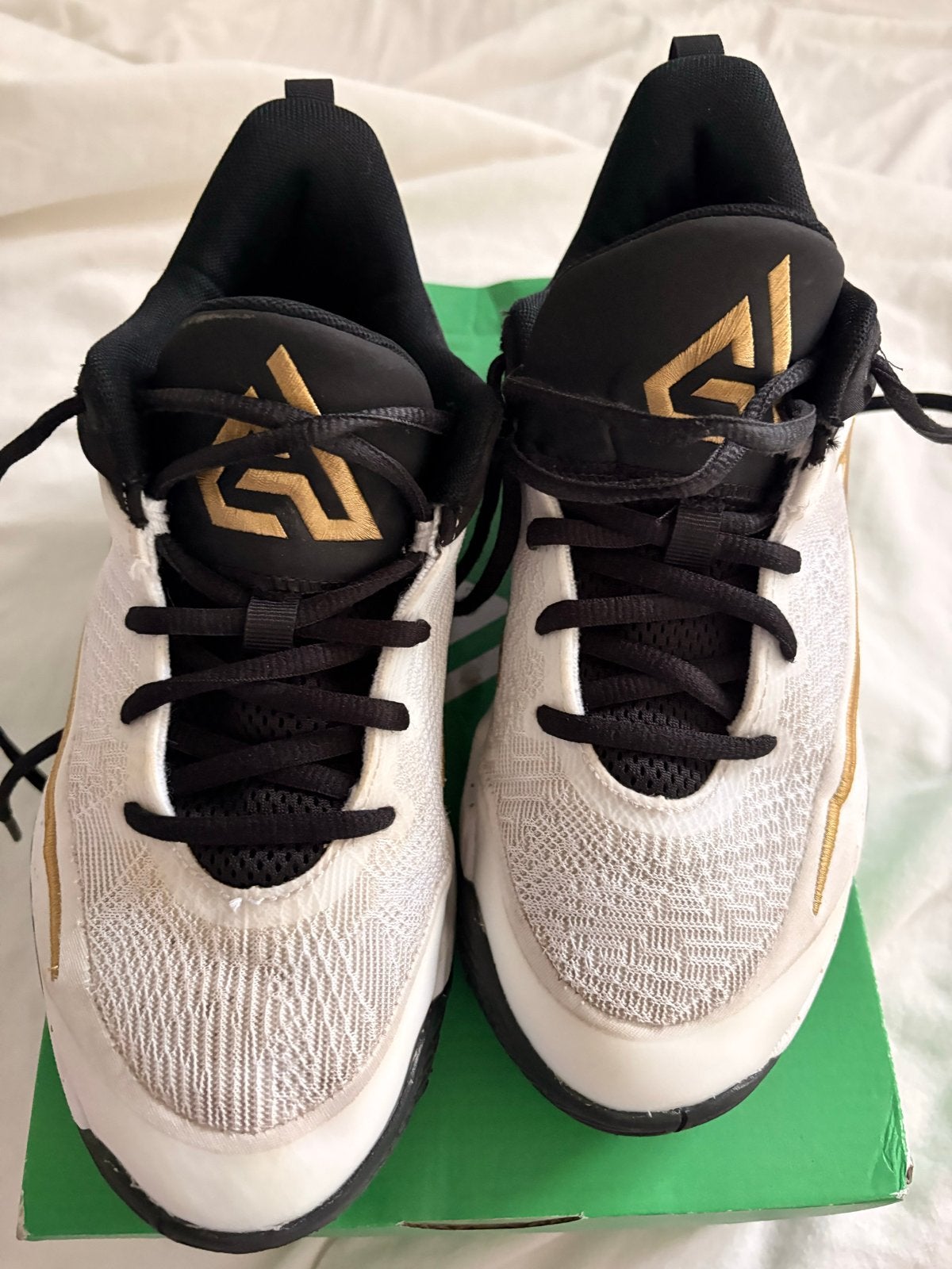 Basketbal schoenen Giannis - Goede staat Maat 37, Ophalen of Verzenden, Zo goed als nieuw, Schoenen