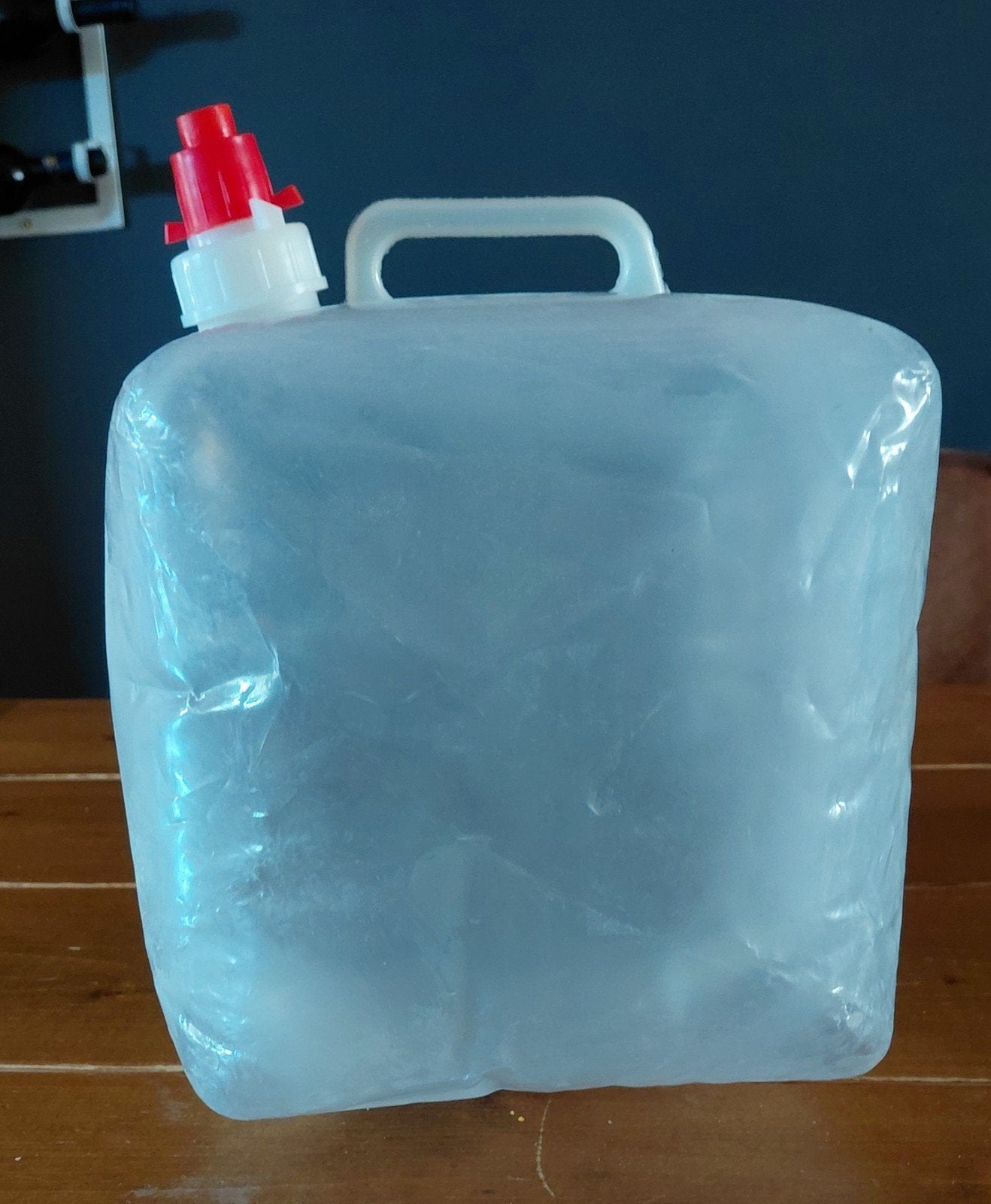Opvouwbare waterzak met kraantje - 5 liter, Ophalen of Verzenden, Zo goed als nieuw