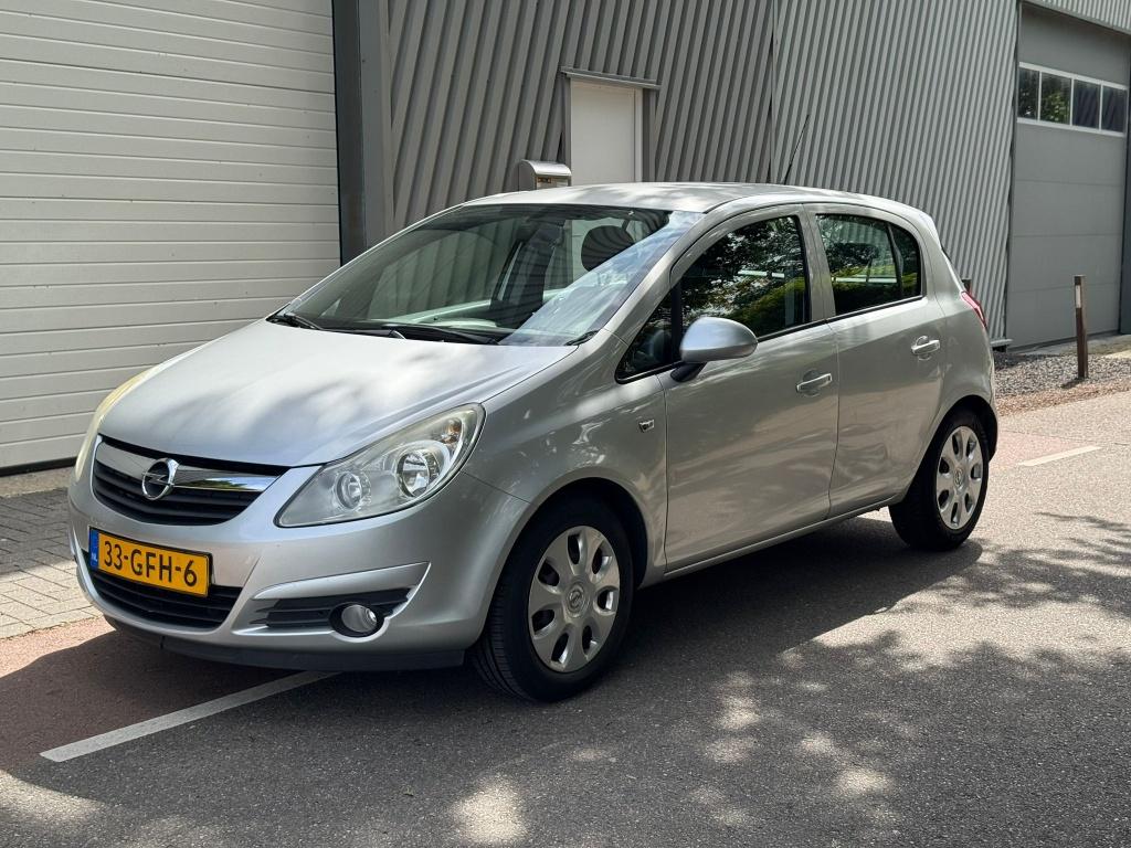 Opel Corsa 1.2-16V Enjoy (bj 2008), Gebruikt, 4 cilinders, 1229 cc, 49 €/maand